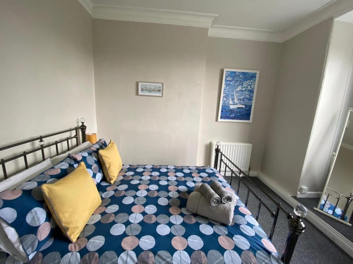 Crofton House Garden Apartment Ryde  Dış mekan fotoğraf